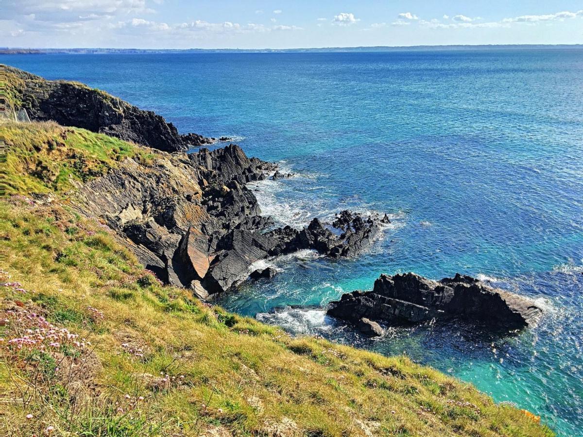 Vila Maison En Pierres Proche Plage Goulien - Ideal Surf Et Randonnee - Fr-1-370-59 Crozon Exteriér fotografie